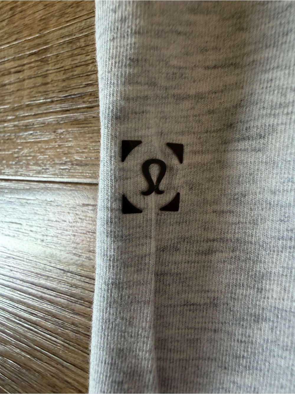 Lululemon Two-Tone Raglan Long Sleeve Tee - Picture 2 of 2